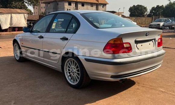 Acheter Occasion Voiture BMW 3–Series Gris à Conakry, Conakry Acheter Occasion Voiture BMW 3–Series Gris à Conakry, Conakry