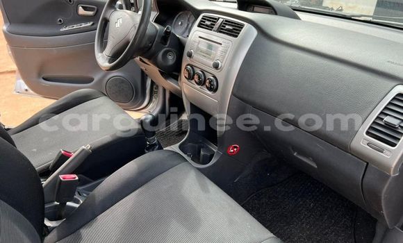 Acheter Occasion Voiture Suzuki Liana Gris à Conakry, Conakry Acheter Occasion Voiture Suzuki Liana Gris à Conakry, Conakry