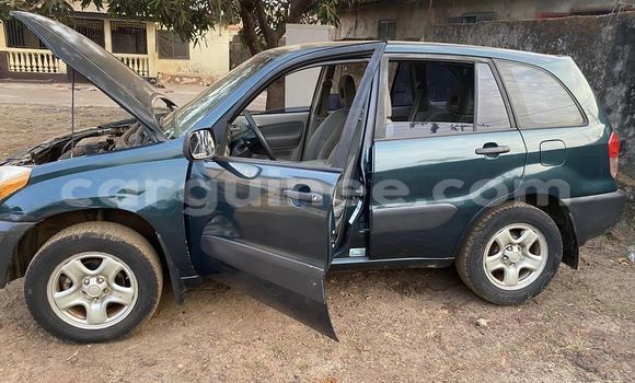 Acheter Occasion Voiture Toyota RAV4 Vert à Conakry, Conakry Acheter Occasion Voiture Toyota RAV4 Vert à Conakry, Conakry