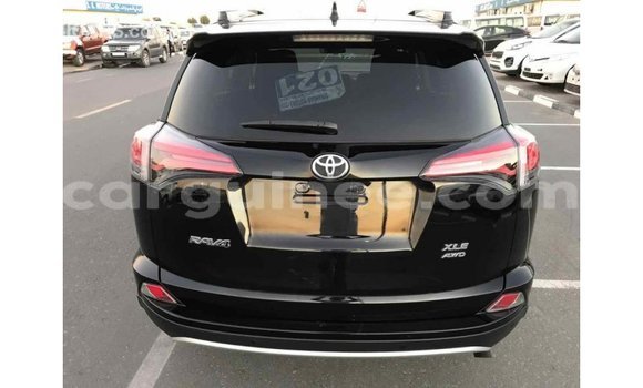 Acheter Import Voiture Toyota RAV4 Noir à Import - Dubai, Conakry Acheter Import Voiture Toyota RAV4 Noir à Import - Dubai, Conakry