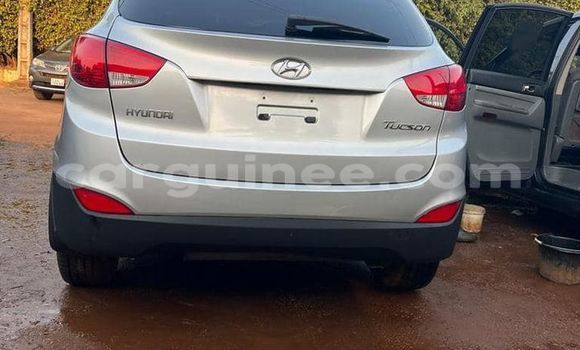 Acheter Occasion Voiture Hyundai Tucson Gris à Conakry, Conakry Acheter Occasion Voiture Hyundai Tucson Gris à Conakry, Conakry