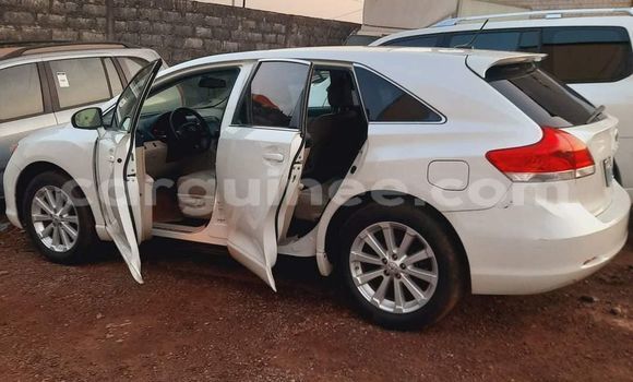 Acheter Occasion Voiture Toyota Venza Blanc à Conakry, Conakry Acheter Occasion Voiture Toyota Venza Blanc à Conakry, Conakry