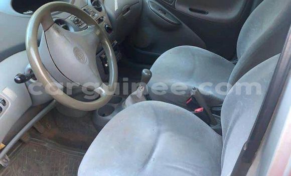 Acheter Occasion Voiture Toyota Yaris Gris à Conakry, Conakry Acheter Occasion Voiture Toyota Yaris Gris à Conakry, Conakry