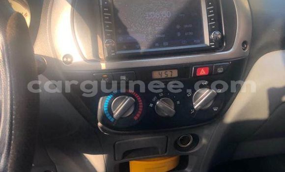 Acheter Occasion Voiture Toyota RAV4 Gris à Conakry, Conakry Acheter Occasion Voiture Toyota RAV4 Gris à Conakry, Conakry