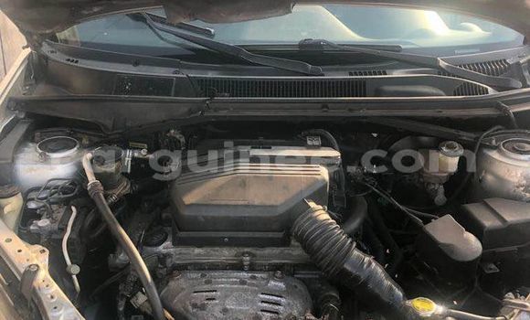 Acheter Occasion Voiture Toyota RAV4 Gris à Conakry, Conakry Acheter Occasion Voiture Toyota RAV4 Gris à Conakry, Conakry