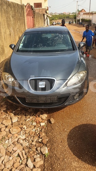 Big with watermark seat leon conakry conakry 8257