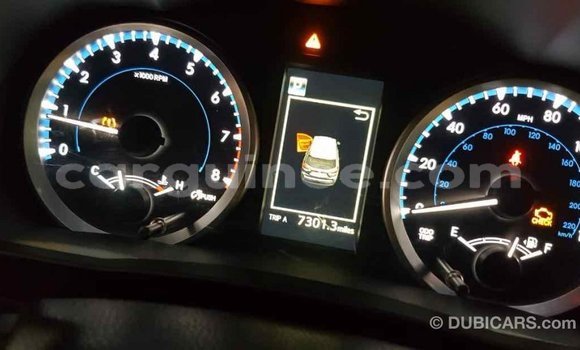 Acheter Import Voiture Toyota Highlander Blanc à Import - Dubai, Conakry Acheter Import Voiture Toyota Highlander Blanc à Import - Dubai, Conakry