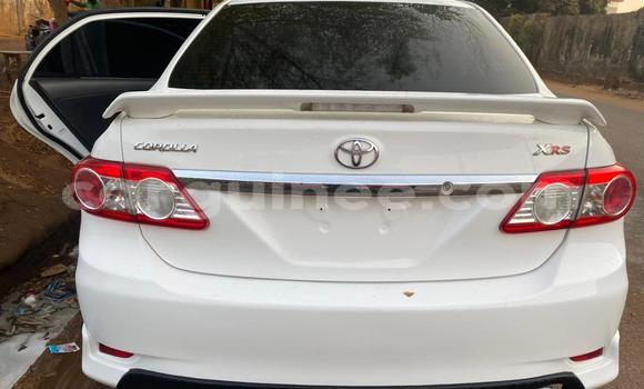 Acheter Import Voiture Toyota Corolla Blanc à Conakry, Conakry Acheter Import Voiture Toyota Corolla Blanc à Conakry, Conakry