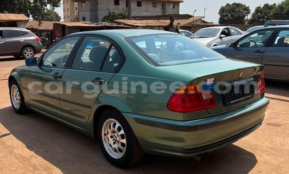 Acheter Occasion Voiture BMW 3–Series Vert à Conakry, Conakry Acheter Occasion Voiture BMW 3–Series Vert à Conakry, Conakry