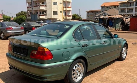 Acheter Occasion Voiture BMW 3–Series Vert à Conakry, Conakry Acheter Occasion Voiture BMW 3–Series Vert à Conakry, Conakry