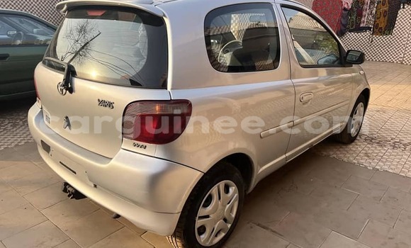 Acheter Occasion Voiture Toyota Yaris Gris à Conakry, Conakry Acheter Occasion Voiture Toyota Yaris Gris à Conakry, Conakry