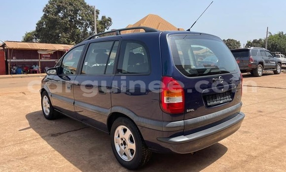 Acheter Occasion Voiture Opel Zafira Bleu à Conakry, Conakry Acheter Occasion Voiture Opel Zafira Bleu à Conakry, Conakry