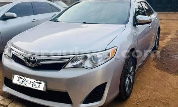 Acheter Occasion Voiture Toyota Camry Gris à Conakry, Conakry Acheter Occasion Voiture Toyota Camry Gris à Conakry, Conakry