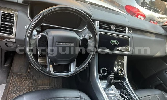 Acheter Occasion Voiture Land Rover Range Rover Sport Blanc à Conakry, Conakry Acheter Occasion Voiture Land Rover Range Rover Sport Blanc à Conakry, Conakry