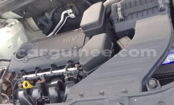 Acheter Occasion Voiture Kia Sorento Blanc à Conakry, Conakry Acheter Occasion Voiture Kia Sorento Blanc à Conakry, Conakry