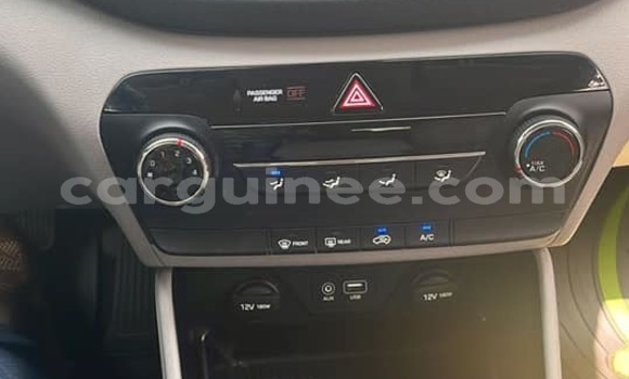 Acheter Occasion Voiture Hyundai Tucson Bleu à Conakry, Conakry Acheter Occasion Voiture Hyundai Tucson Bleu à Conakry, Conakry