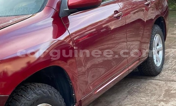 Acheter Occasion Voiture Toyota Highlander Rouge à Conakry, Conakry Acheter Occasion Voiture Toyota Highlander Rouge à Conakry, Conakry