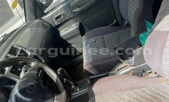 Acheter Occasion Voiture Toyota RAV4 Vert à Conakry, Conakry Acheter Occasion Voiture Toyota RAV4 Vert à Conakry, Conakry