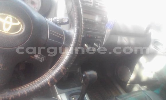 Acheter Occasion Voiture Toyota RAV4 Gris à Conakry, Conakry Acheter Occasion Voiture Toyota RAV4 Gris à Conakry, Conakry
