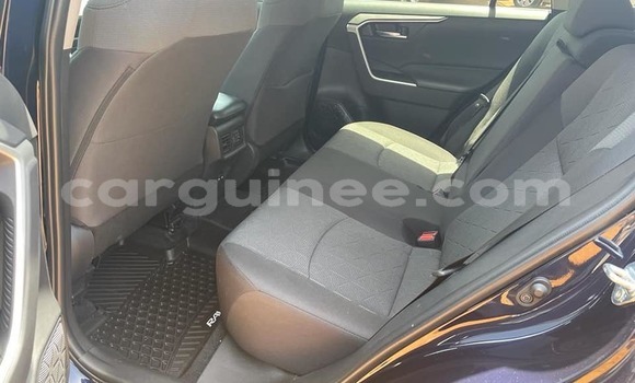 Acheter Occasion Voiture Toyota RAV4 Bleu à Conakry, Conakry Acheter Occasion Voiture Toyota RAV4 Bleu à Conakry, Conakry