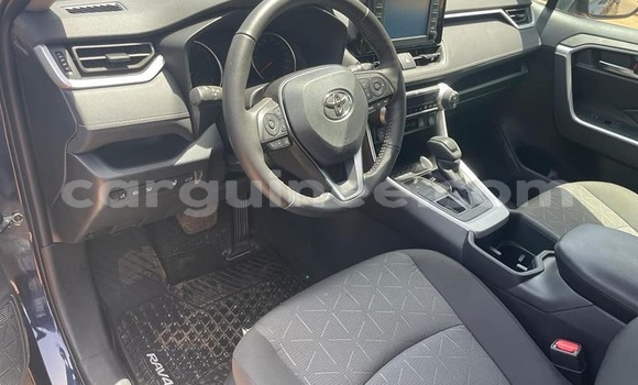 Acheter Occasion Voiture Toyota RAV4 Bleu à Conakry, Conakry Acheter Occasion Voiture Toyota RAV4 Bleu à Conakry, Conakry