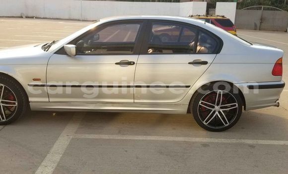 Acheter Occasion Voiture BMW 3–Series Gris à Conakry, Conakry Acheter Occasion Voiture BMW 3–Series Gris à Conakry, Conakry