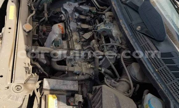 Buy Used Nissan Tino Black Car in Conakry in Conakry Buy Used Nissan Tino Black Car in Conakry in Conakry