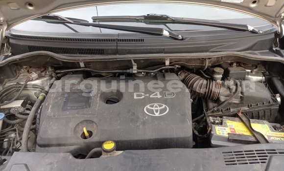 Acheter Import Voiture Toyota Verso Gris à Conakry, Conakry Acheter Import Voiture Toyota Verso Gris à Conakry, Conakry