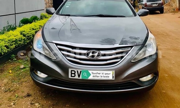 Acheter Occasion Voiture Jeep Grand Cherokee SRT8 Bleu à Conakry, Conakry Acheter Occasion Voiture Jeep Grand Cherokee SRT8 Bleu à Conakry, Conakry