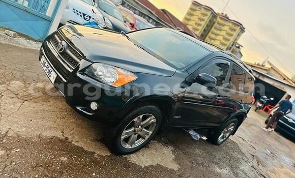 Acheter Occasion Voiture Toyota RAV4 Noir à Conakry, Conakry Acheter Occasion Voiture Toyota RAV4 Noir à Conakry, Conakry