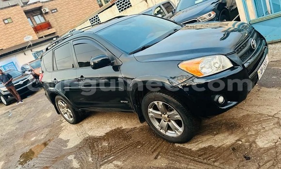 Acheter Occasion Voiture Toyota RAV4 Noir à Conakry, Conakry Acheter Occasion Voiture Toyota RAV4 Noir à Conakry, Conakry