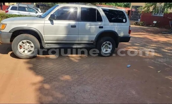 Buy Used Toyota Runx Other Car in Conakry in Conakry