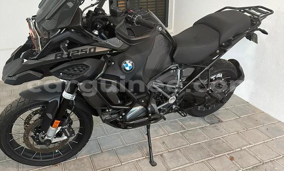 Medium with watermark bmw gs conakry conakry 8522