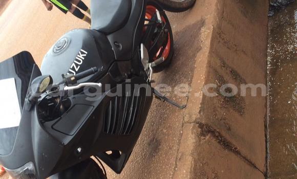 Acheter Occasion Moto Suzuki RF Noir à Conakry, Conakry Acheter Occasion Moto Suzuki RF Noir à Conakry, Conakry