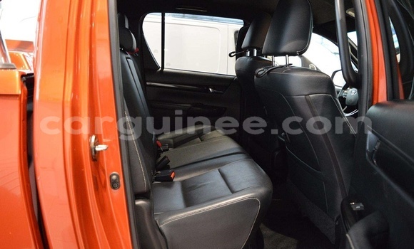 Acheter Import Voiture Toyota Hilux Autre à Import - Dubai, Conakry Acheter Import Voiture Toyota Hilux Autre à Import - Dubai, Conakry