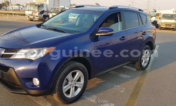 Acheter Import Voiture Toyota RAV4 Bleu à Import - Dubai, Conakry Acheter Import Voiture Toyota RAV4 Bleu à Import - Dubai, Conakry