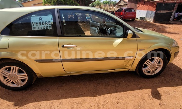 Buy Used Renault Megane Green Car in Siguiri in Siguiri Buy Used Renault Megane Green Car in Siguiri in Siguiri