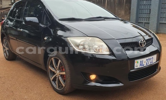 Buy Used Toyota Yaris Silver Car in Conakry in Conakry Buy Used Toyota Yaris Silver Car in Conakry in Conakry