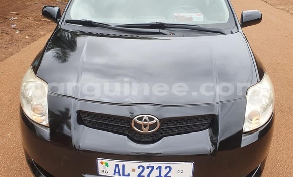 Buy Used Toyota Yaris Silver Car in Conakry in Conakry Buy Used Toyota Yaris Silver Car in Conakry in Conakry