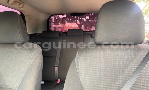Buy Used Toyota Yaris Silver Car in Conakry in Conakry Buy Used Toyota Yaris Silver Car in Conakry in Conakry