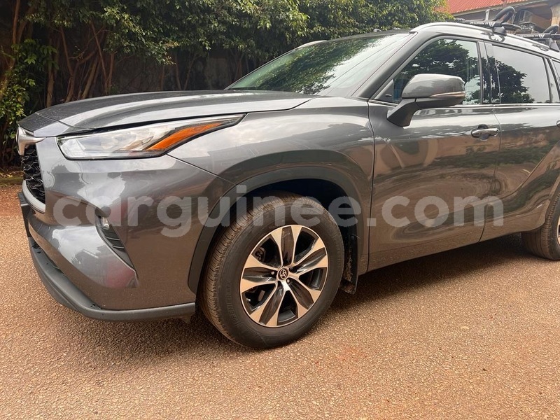 Big with watermark toyota highlander conakry conakry 8544