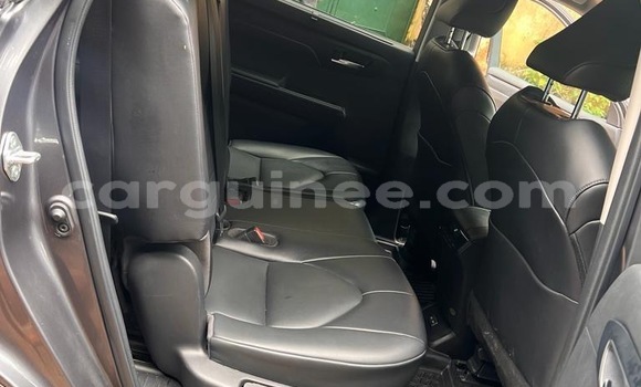 Buy New Toyota Highlander Silver Car in Conakry in Conakry Buy New Toyota Highlander Silver Car in Conakry in Conakry