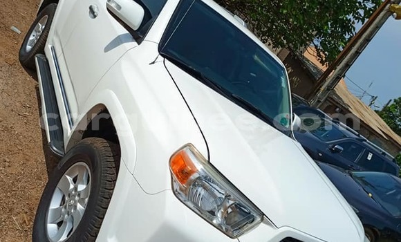Acheter Occasion Voiture Toyota 4Runner Blanc à Conakry, Conakry Acheter Occasion Voiture Toyota 4Runner Blanc à Conakry, Conakry