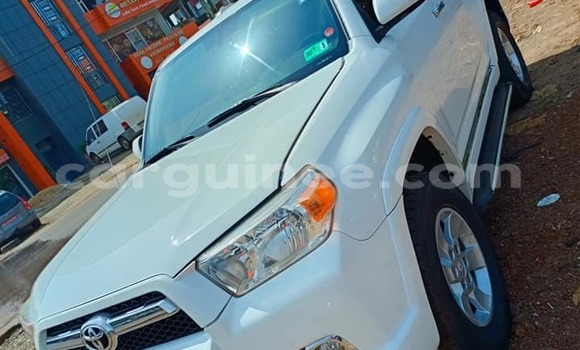 Acheter Occasion Voiture Toyota 4Runner Blanc à Conakry, Conakry Acheter Occasion Voiture Toyota 4Runner Blanc à Conakry, Conakry