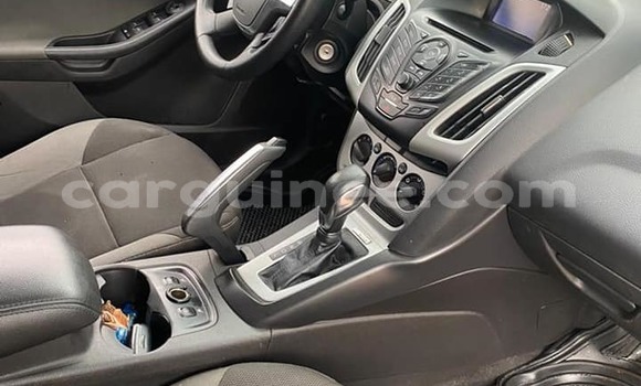 Buy Used Ford Aspire White Car in Conakry in Conakry Buy Used Ford Aspire White Car in Conakry in Conakry