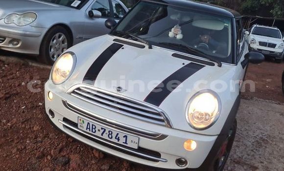 Acheter Occasion Voiture MINI Cooper Blanc à Conakry, Conakry Acheter Occasion Voiture MINI Cooper Blanc à Conakry, Conakry