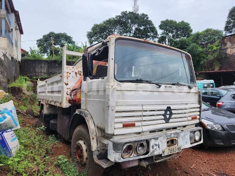 Big with watermark carbodies fx4 conakry conakry 8600