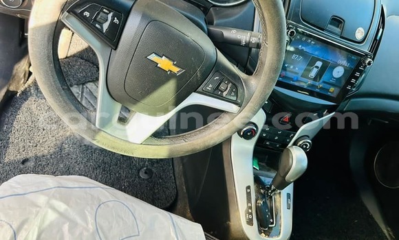 Buy Used Chevrolet Cruze White Car in Conakry in Conakry Buy Used Chevrolet Cruze White Car in Conakry in Conakry