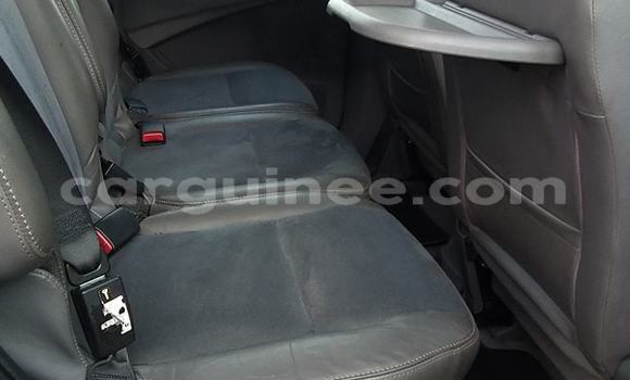 Acheter Occasion Voiture Nissan Tino Noir à Conakry, Conakry Acheter Occasion Voiture Nissan Tino Noir à Conakry, Conakry