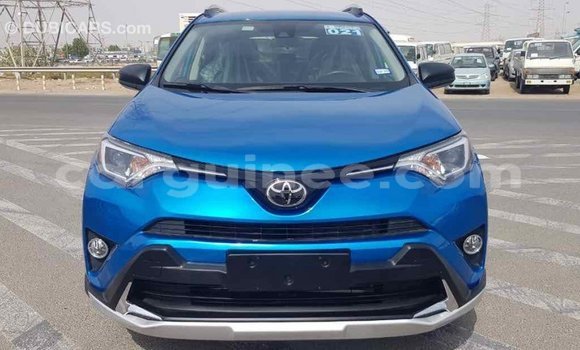 Acheter Import Voiture Toyota RAV4 Bleu à Import - Dubai, Conakry Acheter Import Voiture Toyota RAV4 Bleu à Import - Dubai, Conakry